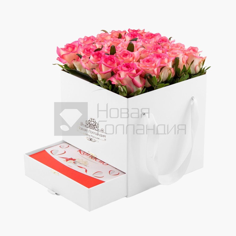 Белая коробка шкатулка 25 розовых роз Raffaello в подарок №380