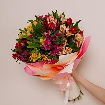 Букет из альстромерий Палитра красок